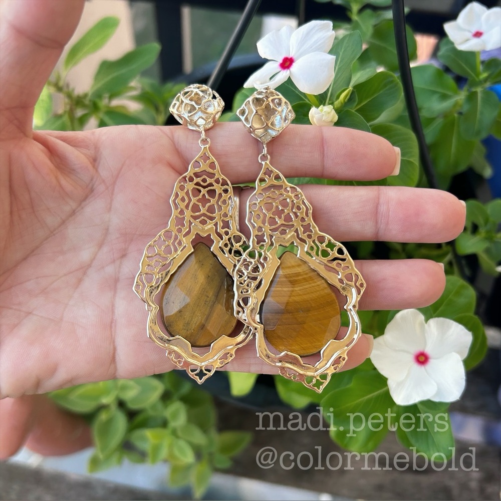 Kendra Scott Ayanna Earrings in Tigers Eye